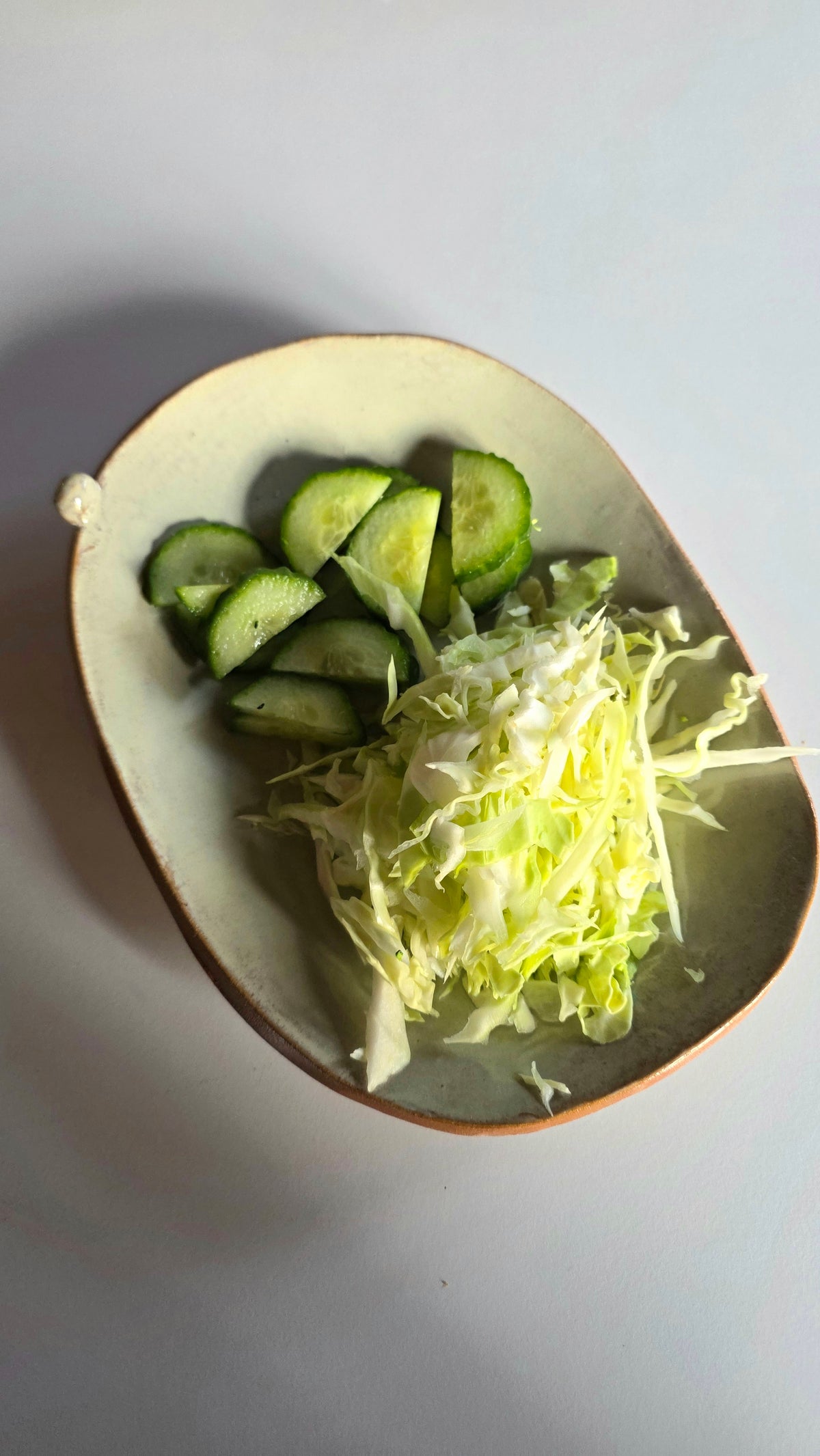 Serving plate for sharing food: Seagrass Green