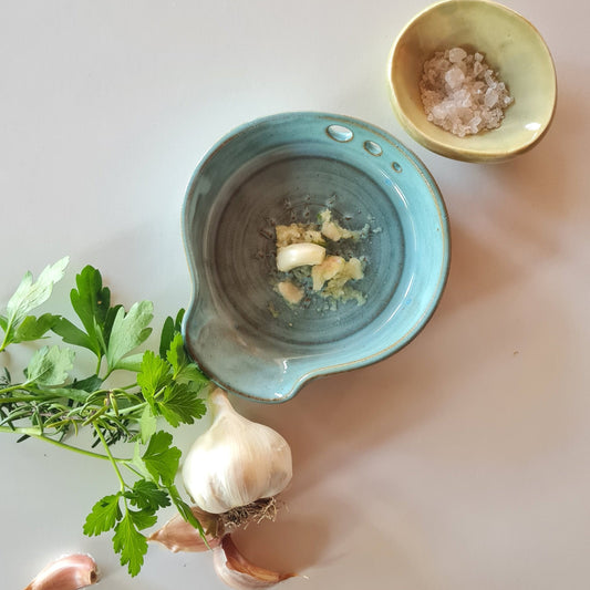 PRE-ORDER 2: 3-in-1 Garlic & Ginger Grater — with Herb Stripper & Spoon Rest