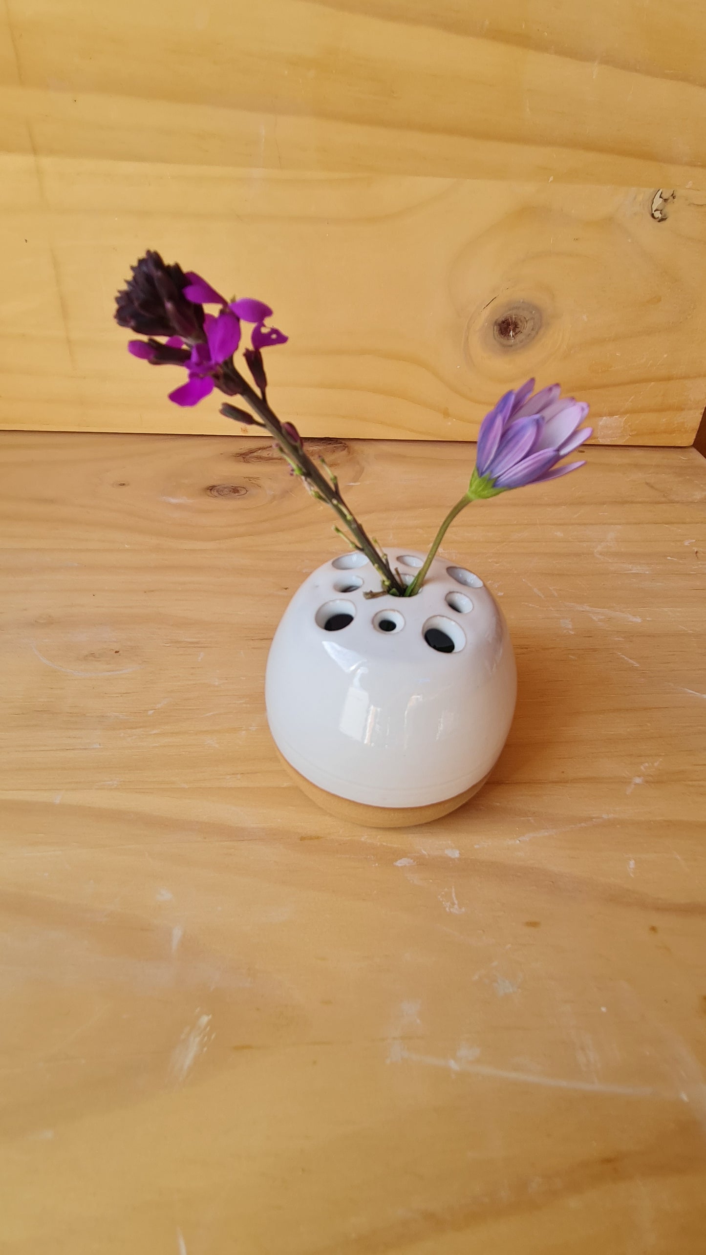 Ceramic Flower Orb Vase – Handmade in NZ for Fresh or Dried Stems